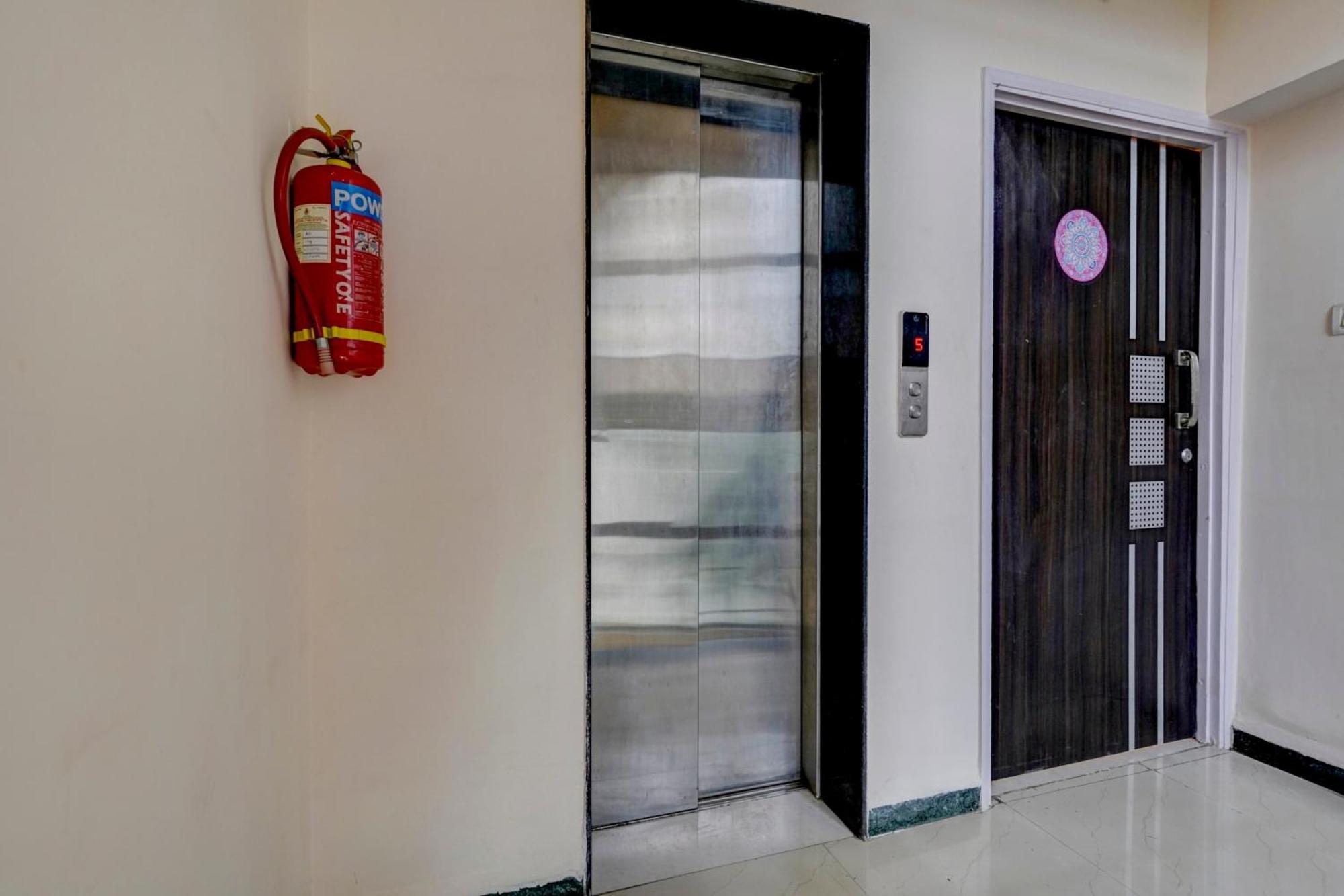 Rio Corporate House Hotel Bombaim Exterior foto